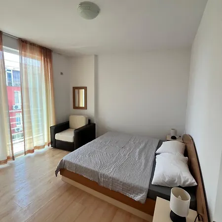 Apartament Sunny Day 5 *