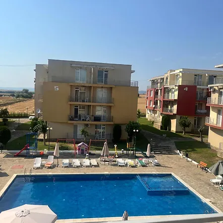 Apartament Sunny Day 5 *